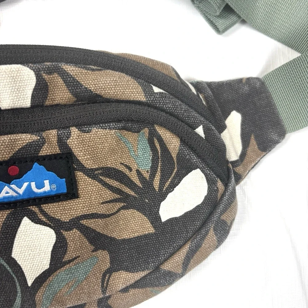 KAVU Spectator Belt Bag Fanny Pack Waist Pack  Leaves Foliage Brown Green Black